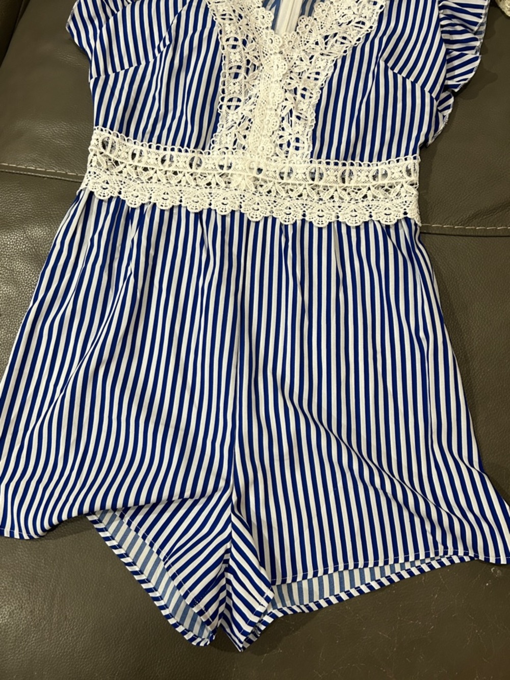 SHEIN Blue & White Striped Lace-Trim Romper sz M - Picture 3 of 5